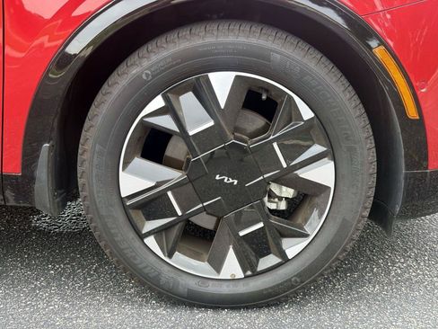 Certified 2026 Kia Sportage SX FWD image 31