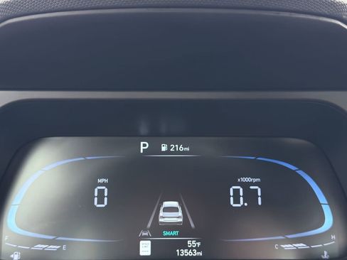 Certified 2025 Hyundai Elantra Sport FWD image 20