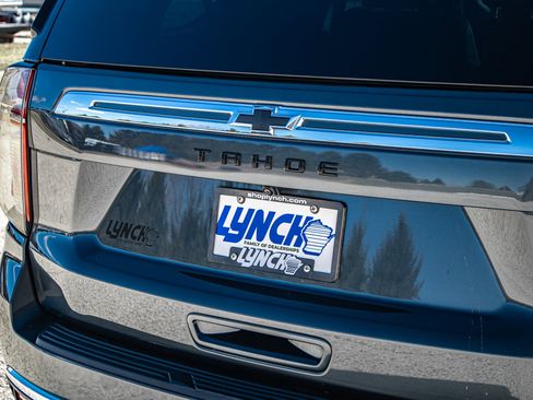 Used 2021 Chevrolet Tahoe LT w/ LT Signature Package AWD/4WD image 14