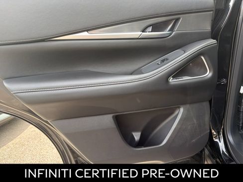 Certified 2026 INFINITI QX60 Luxe w/ Cargo Package FWD image 31
