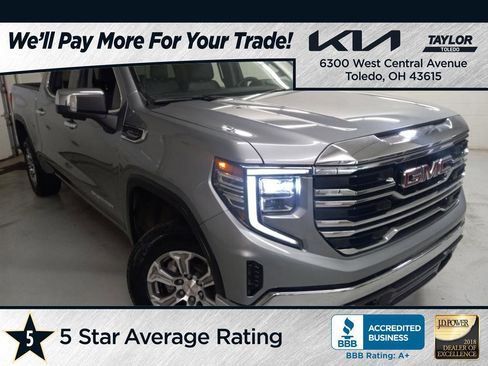 Used 2025 GMC Sierra 1500 SLT image 1