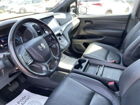 Used 2023 Honda Odyssey Sport image 10