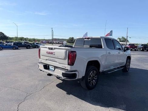 Used 2026 GMC Sierra 1500 AT4 w/ AT4 Premium Package AWD/4WD image 5
