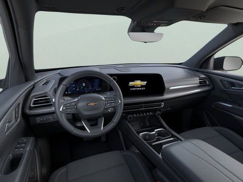 New 2026 Chevrolet Traverse LT w/ Driver Confidence Package image 15
