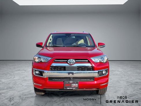Used 2022 Toyota 4Runner Limited image 2