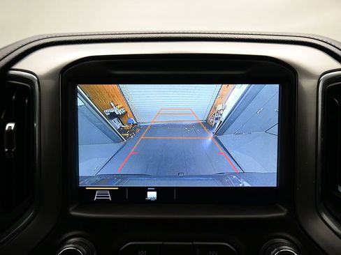 Used 2019 Chevrolet Silverado 1500 RST image 20