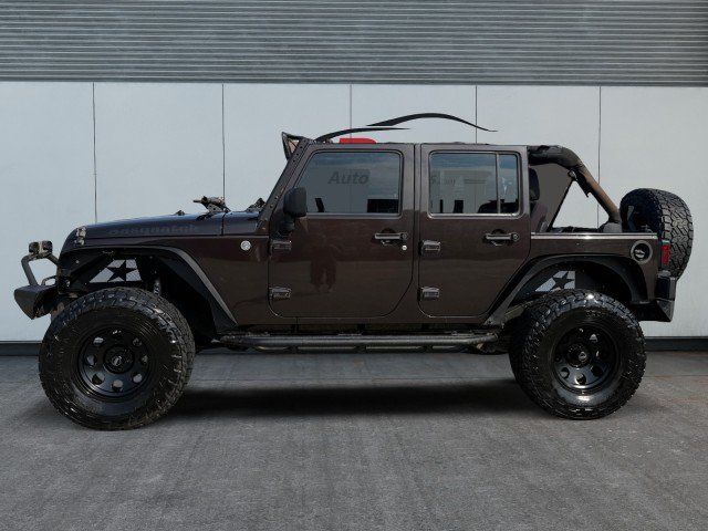 Used 2013 Jeep Wrangler Unlimited Sport w/ Connectivity Group AWD/4WD image 2