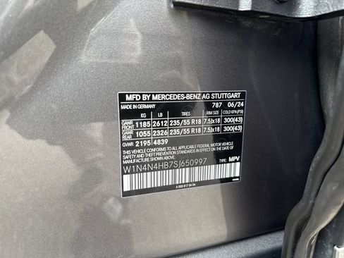 Used 2025 Mercedes-Benz GLA 250 4MATIC image 16