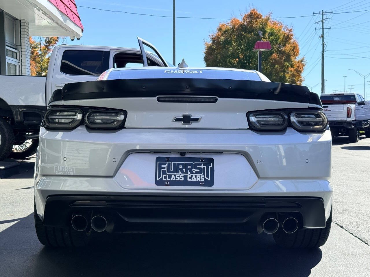 Used 2019 Chevrolet Camaro SS RWD image 4
