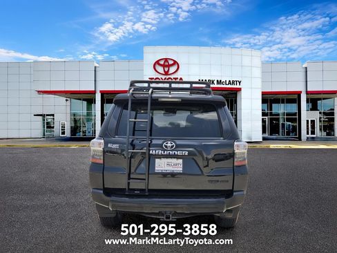 Used 2020 Toyota 4Runner TRD Pro AWD/4WD image 4