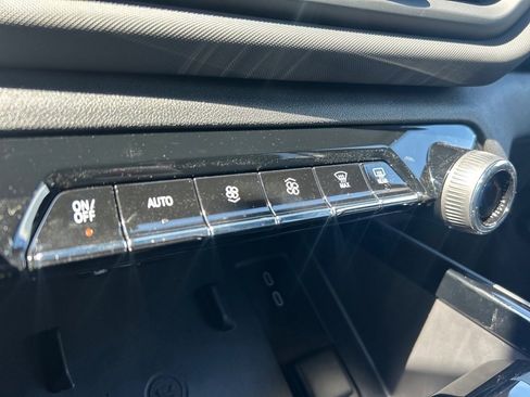 New 2025 Chevrolet Silverado EV LT image 15