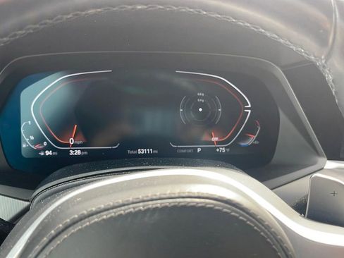 Used 2021 BMW X5 sDrive40i w/ M Sport Package image 4