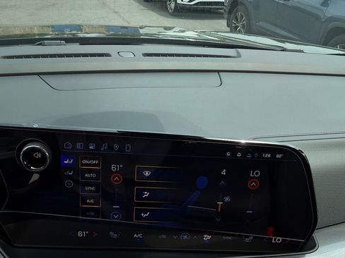 New 2026 Chevrolet Suburban RST w/ Sun And Tow Package AWD/4WD image 16