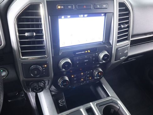 Used 2019 Ford F150 Raptor w/ Equipment Group 802A Luxury image 17