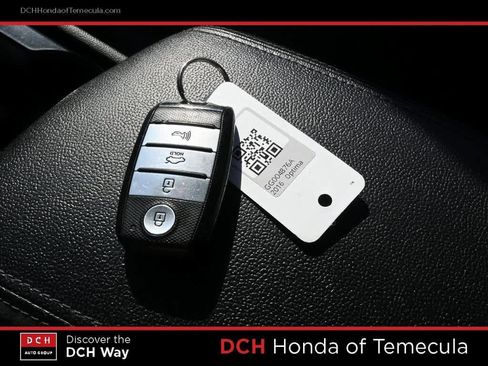 Used 2016 Kia Optima EX w/ Premium Package image 15
