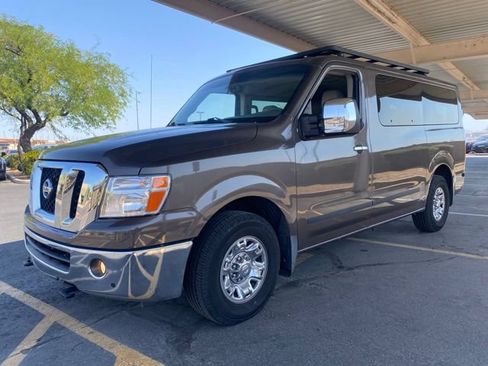 Used 2019 Nissan NV 3500 SL RWD image 1