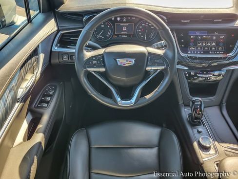 Certified 2024 Cadillac XT6 Premium Luxury w/ Technology Package AWD/4WD image 15