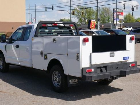 Used 2022 Ford F250 XL w/ Power Equipment Group RWD image 7