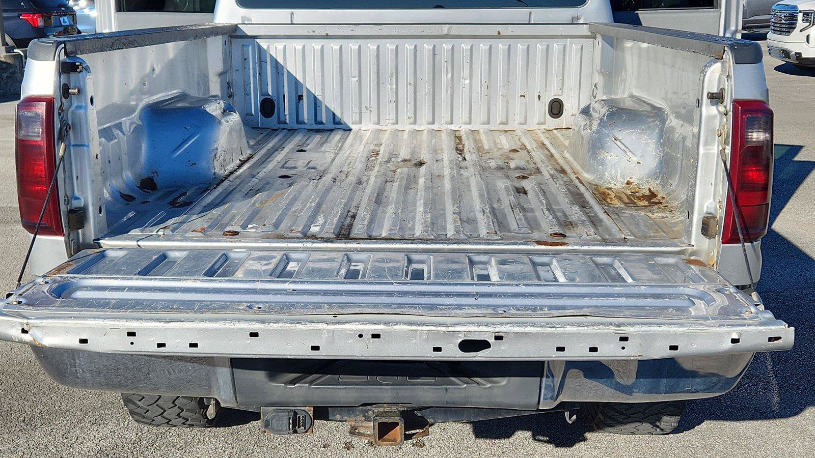 Used 2012 Ford F350 XLT w/ XLT Premium Pkg AWD/4WD image 3