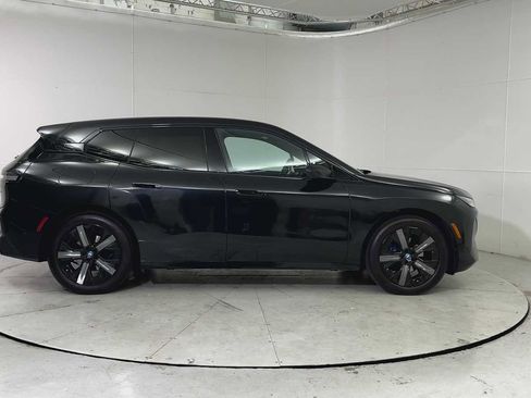 Used 2023 BMW iX xDrive50 w/ Sport Package image 9