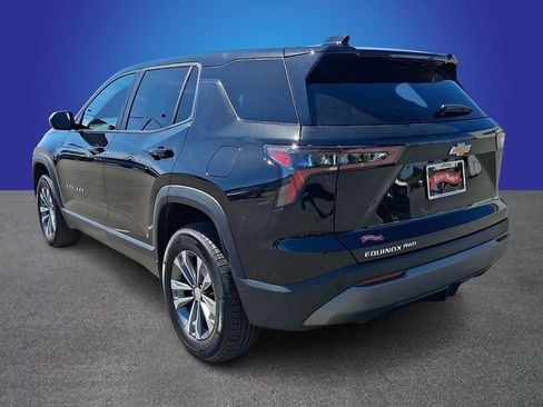 Used 2025 Chevrolet Equinox LT AWD/4WD image 5