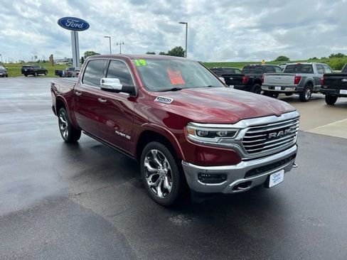 Used 2019 RAM 1500 Limited AWD/4WD image 3