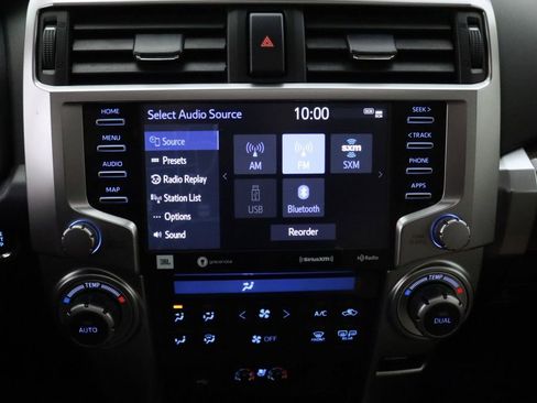 Used 2022 Toyota 4Runner Limited AWD/4WD image 19