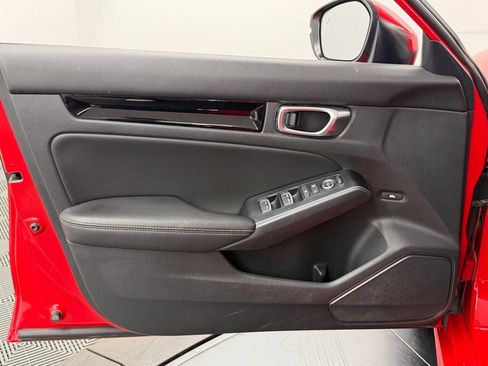 Used 2024 Honda Civic Touring image 19