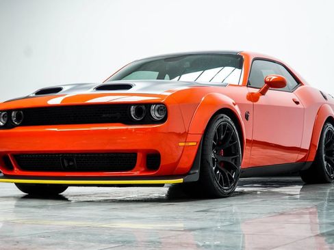Used 2023 Dodge Challenger SRT Hellcat RWD image 10