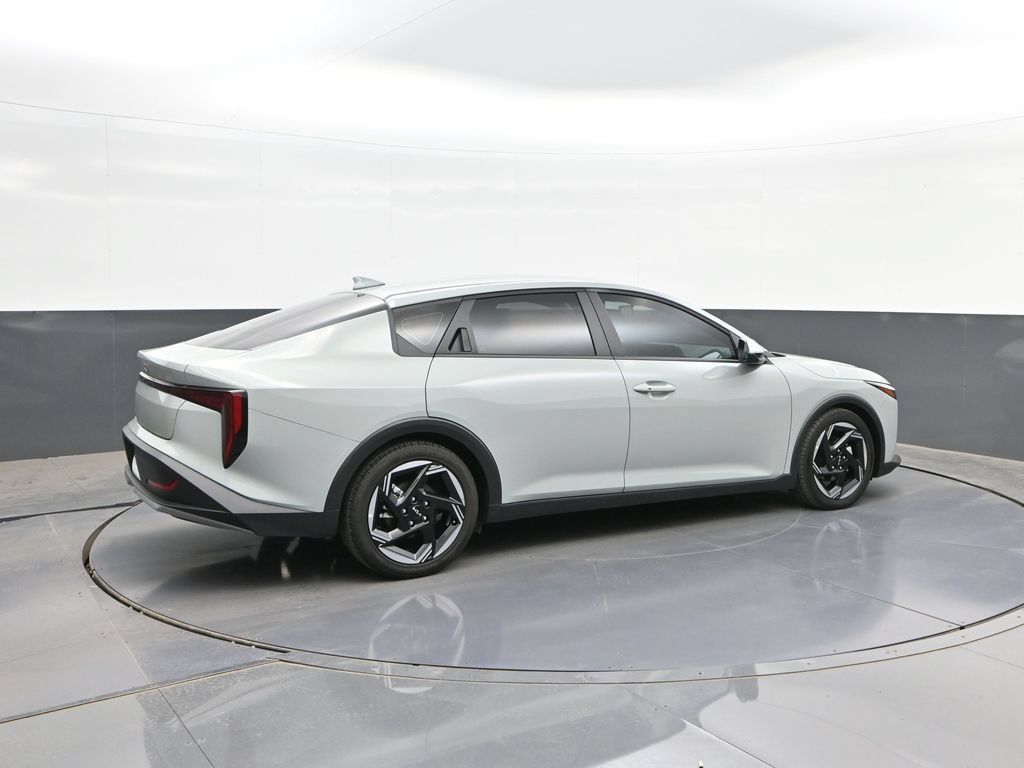 Used 2025 Kia K4 EX FWD image 15