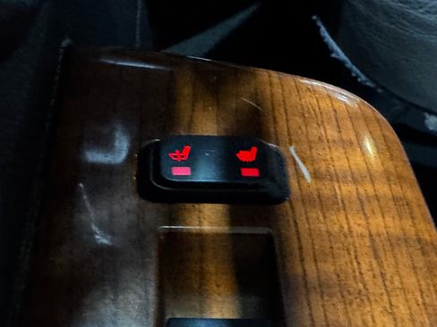 Used 2016 Ford F350 King Ranch w/ King Ranch w/Chrome Package image 18