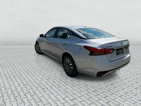 Certified 2023 Nissan Altima 2.5 SV AWD/4WD image 6