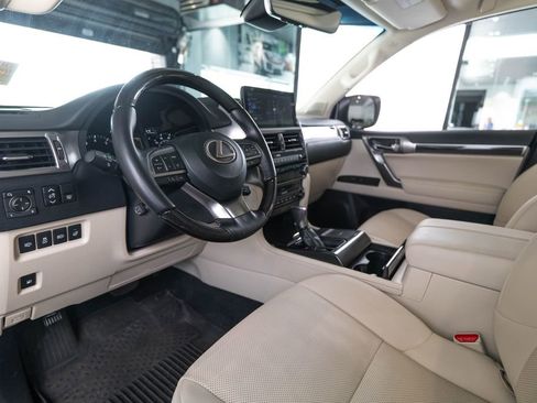 Used 2023 Lexus GX 460 Premium AWD/4WD image 4