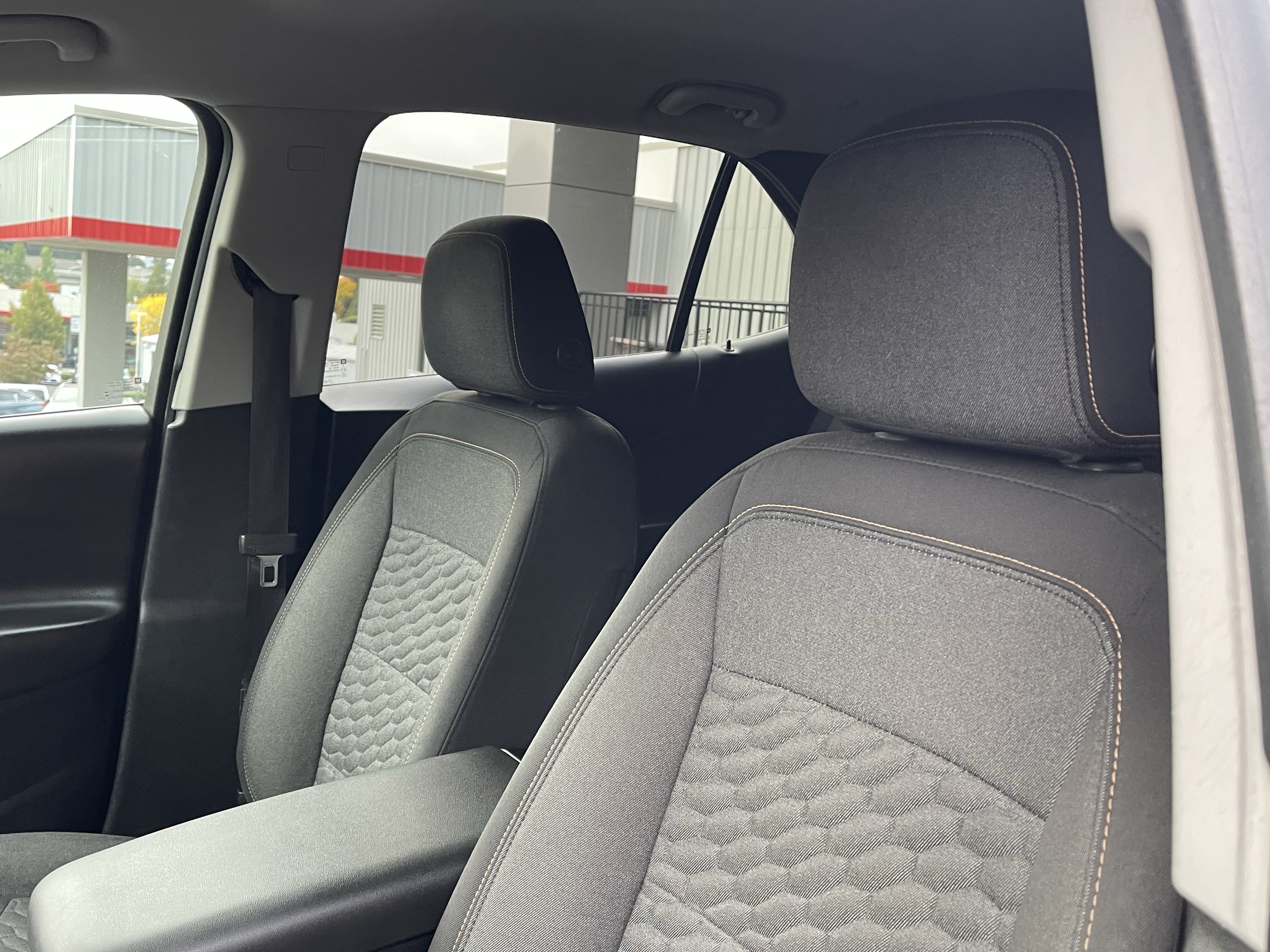 Used 2019 Chevrolet Equinox LT AWD/4WD image 18