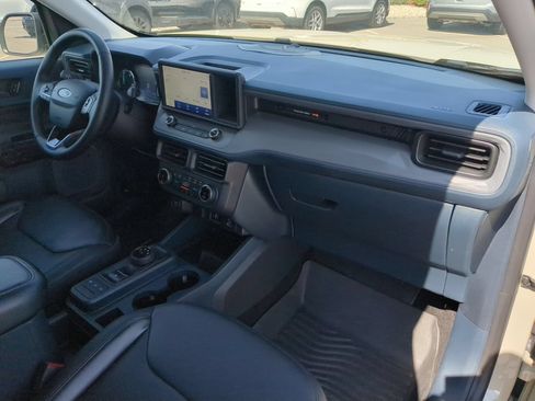 Used 2024 Ford Maverick Lariat w/ Black Appearance Package FWD image 32