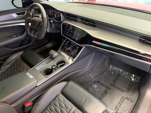 Used 2021 Audi RS 6 AWD/4WD image 28