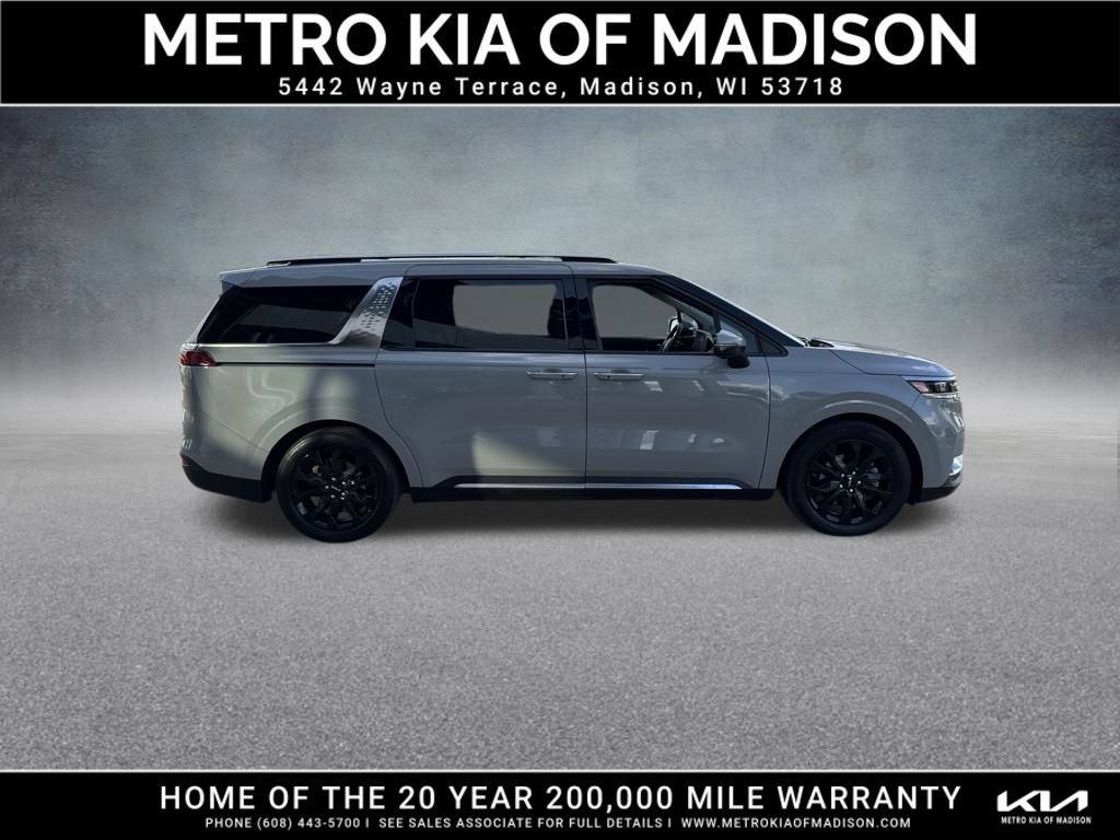 Used 2024 Kia Carnival SX Prestige FWD image 7