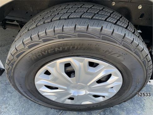 Used 2023 Ford Transit 350 XLT image 17