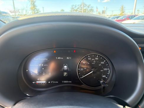 Used 2024 Nissan Kicks SR w/ SR Premium Package image 27