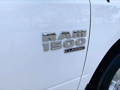 Used 2023 RAM 1500 Tradesman w/ Chrome Appearance Group image 10