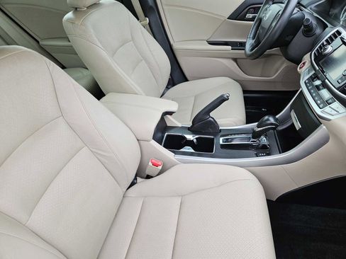 Used 2015 Honda Accord EX-L image 13