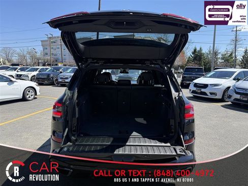 Used 2019 BMW X5 xDrive50i w/ M Sport Package image 6