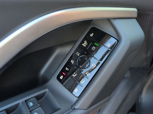 New 2025 Audi Q5 Premium Plus image 13