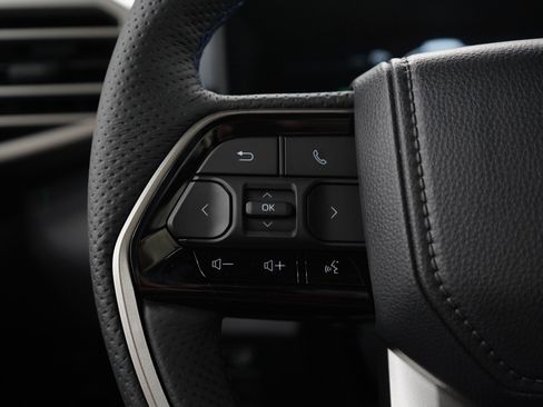 Used 2026 Toyota Sequoia Platinum image 30