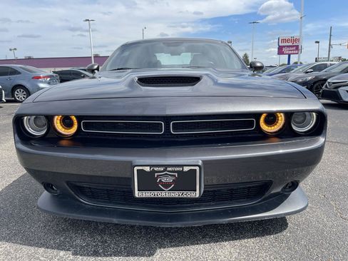 Used 2022 Dodge Challenger GT w/ Plus Package RWD image 4