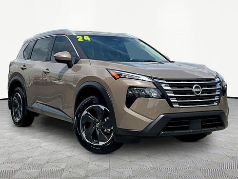 Used 2024 Nissan Rogue SV w/ SV Premium Package AWD/4WD image 3