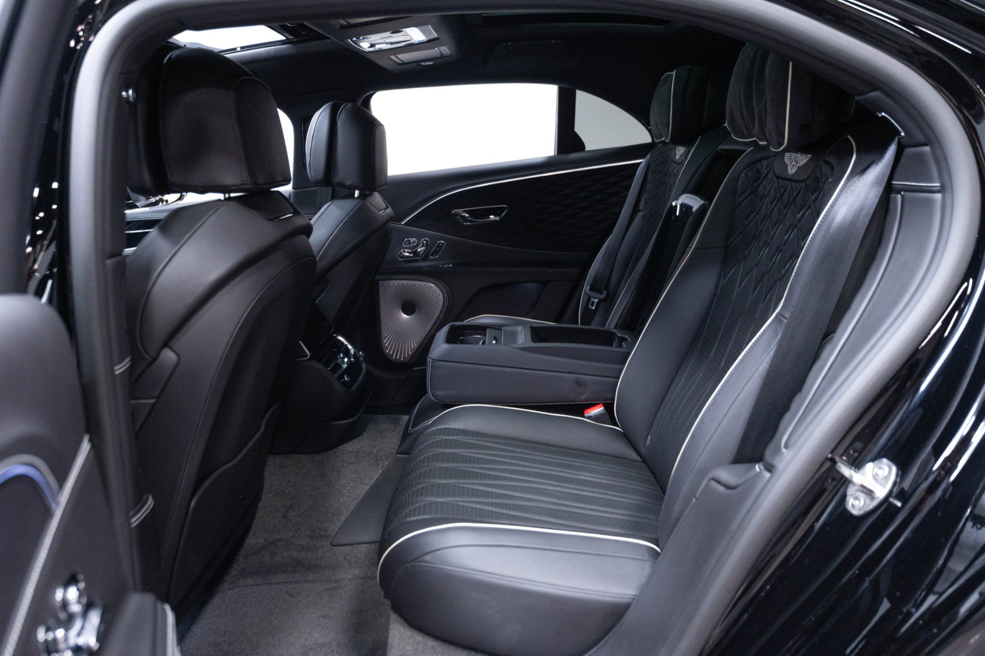 Used 2020 Bentley Flying Spur W12 AWD/4WD image 49