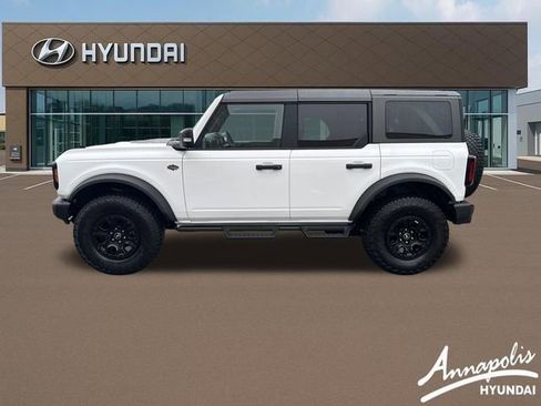 Used 2023 Ford Bronco Wildtrak AWD/4WD image 2