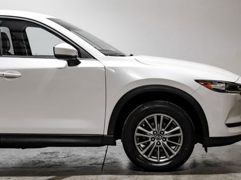 Used 2017 MAZDA CX-5 Touring w/ I-ACTIVSENSE Package image 12
