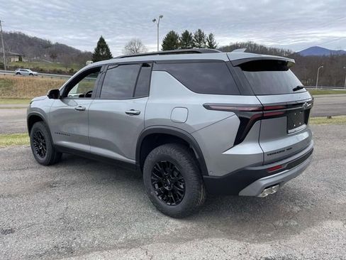 New 2026 Chevrolet Traverse Z71 w/ Enhanced Driving Package image 5